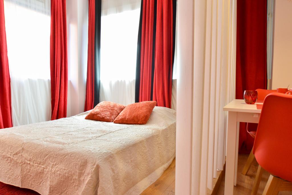 Studio Rouge Ramblas Centre Тулуза Екстериор снимка